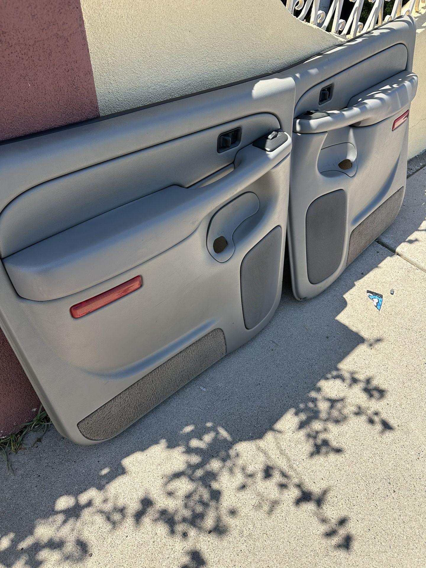 05 Yukon xl rear door panels suburban