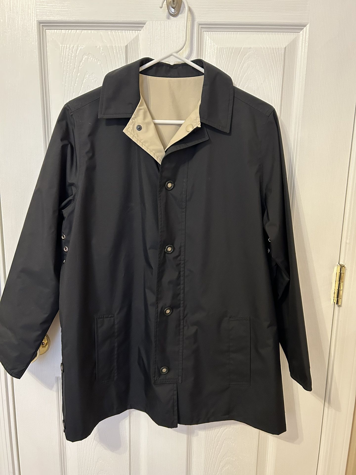Travel Smith Reversible Black & Tan Raincoat Size Petite Medium