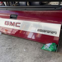 GMC Tail Gate Obs Chevy 1990 To 99 