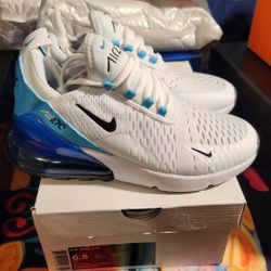 Woman Nike Air Max 270