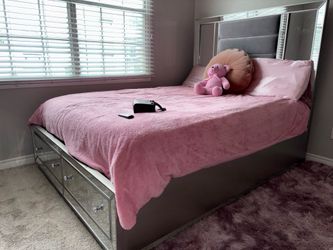 Bed frame/ headboard & Dresser