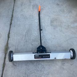 Neiko Heavy duty Magnetic sweeper