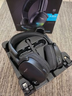 ROCCAT SYN PRO AIR WIRELESS GAMING HEADPHONES