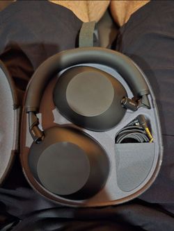 Sony WH-1000XM6 Noise Cancelling Headphones - Black