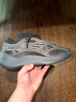 Yeezy 700
