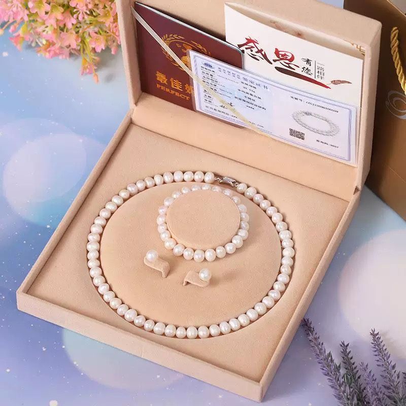 Fresh Water Cultured Pearl Necklace Set
