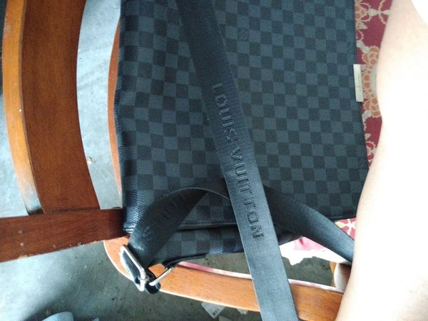 Louis Vuitton for Sale in Orlando, FL - OfferUp