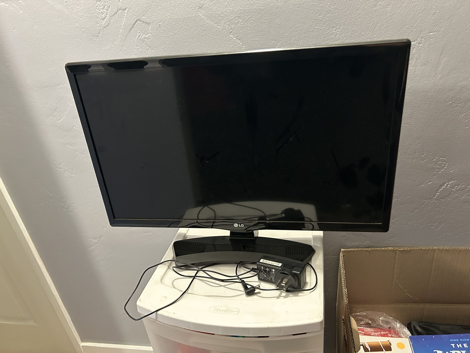 LG - Backlit Tv