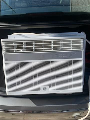 12 K BTU Air Conditioner 
