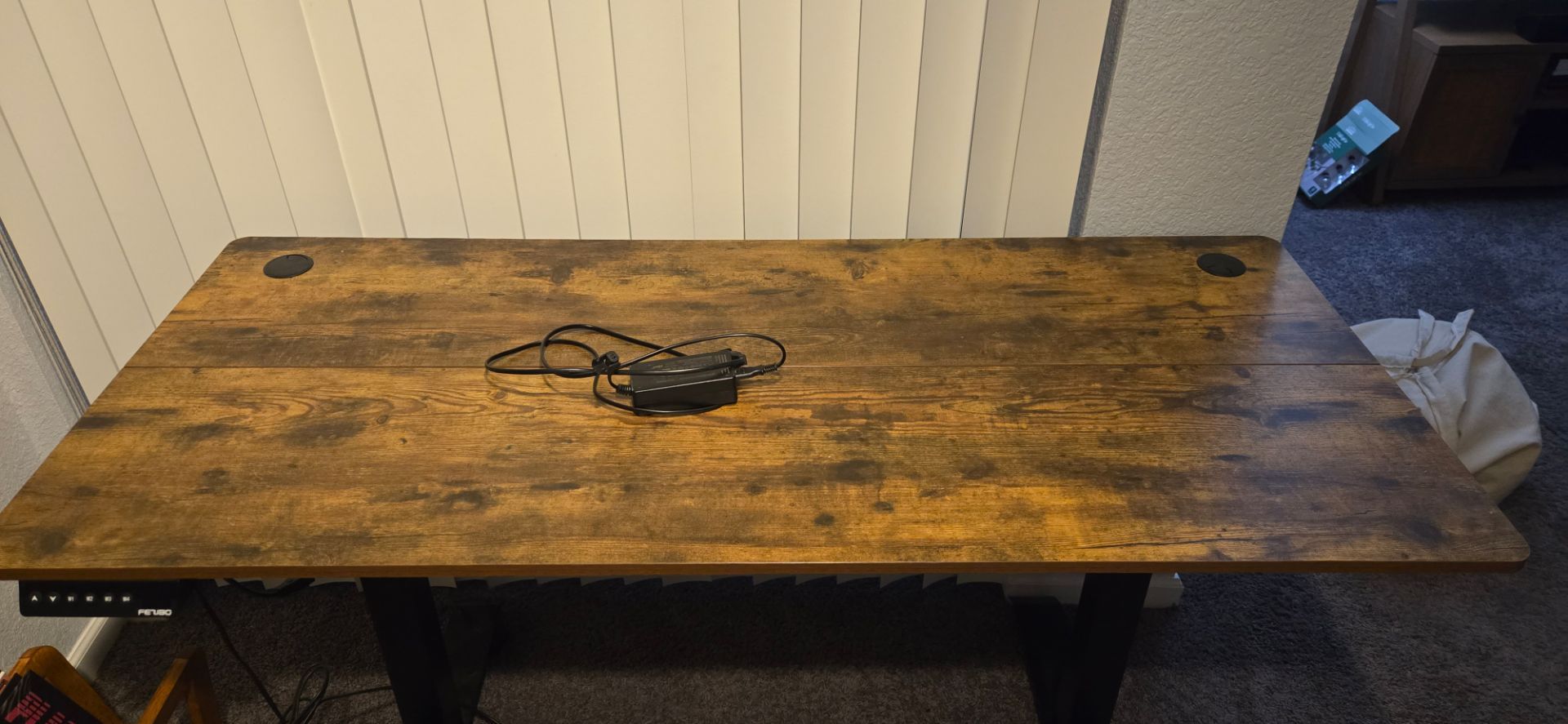Standing desk