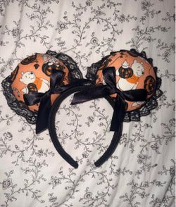 Winnie the Pooh Disney Ears Halloween