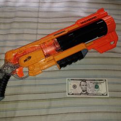 NERF gun - Doomlands Vagabond