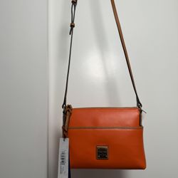 NEW Dooney & Bourke Wexford Leather Katie Crossbody bag in Clementine