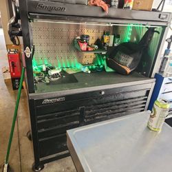 Snap On Tool Box And Hutch
