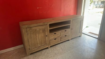 Free Solid wood console