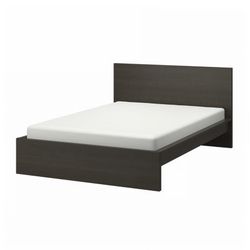 IKEA Malm bed frame- Queen 
