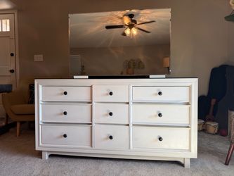 White Wood 9-Drawer Dresser with Mirror
