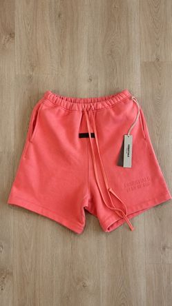 coral essential shorts size medium