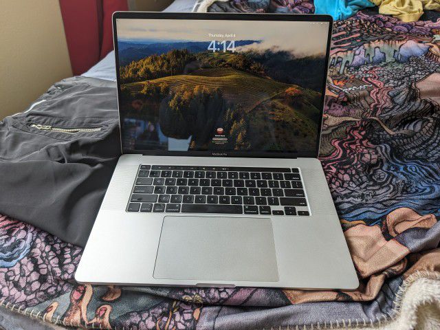 MacBook Pro Late 2020 16'