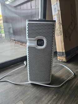 Bionaire True HEPA AER1 Mini Tower Air Purifier 3-Stage Filtration System White
