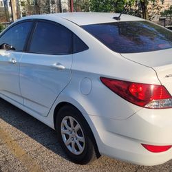 2014 Hyundai Accent