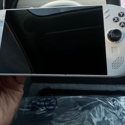 AMD Radeon graphics - 8" PureSight IPS Display - 120Hz - AMD Ryzen™ Z2 Go - 16GB Memory - 512GB Storage - Glacier White - Free PC Game Pass