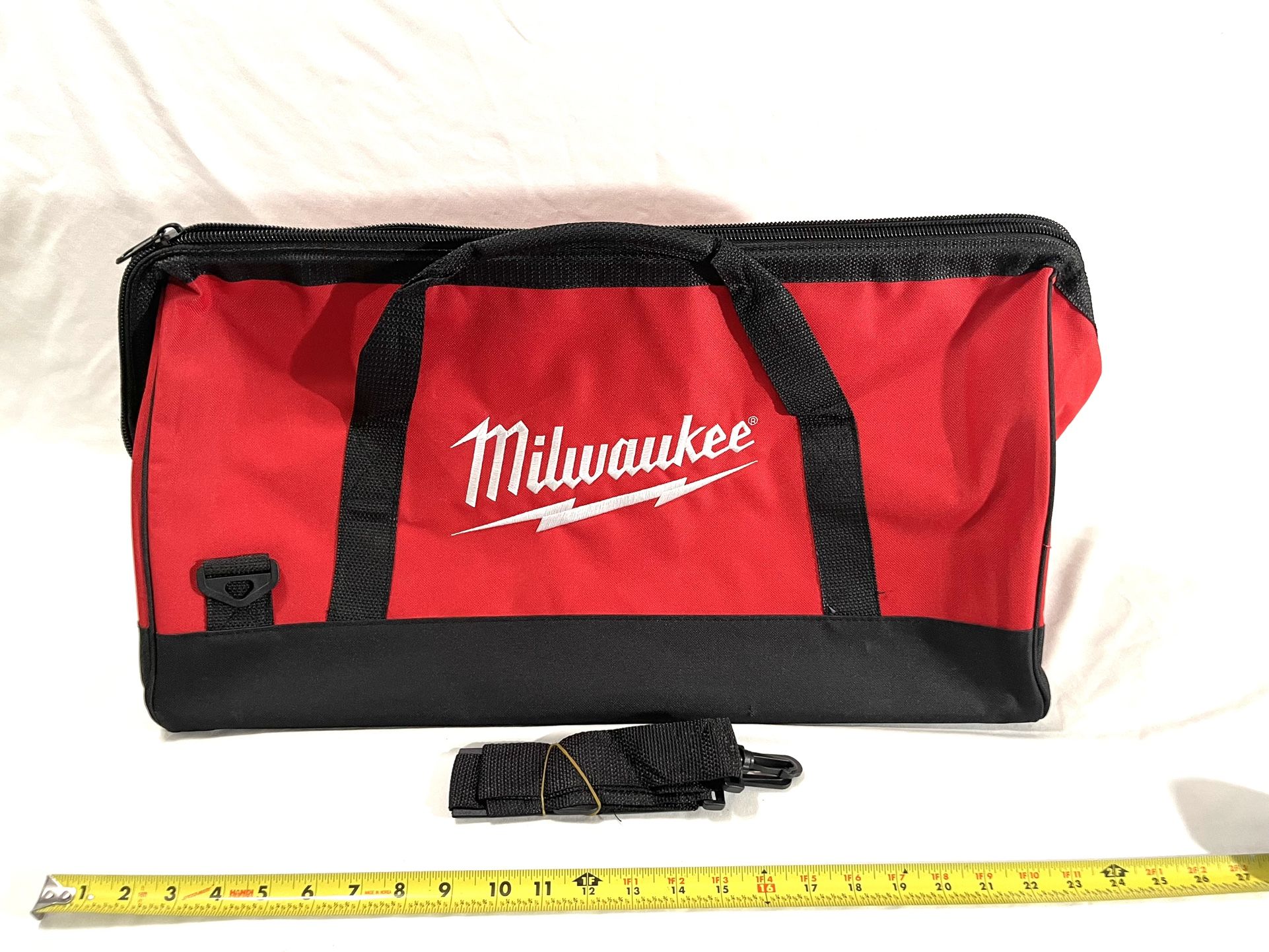 Brand New Milwaukee Seven Tool Capacity Tool Bag With Shoulder Strap 