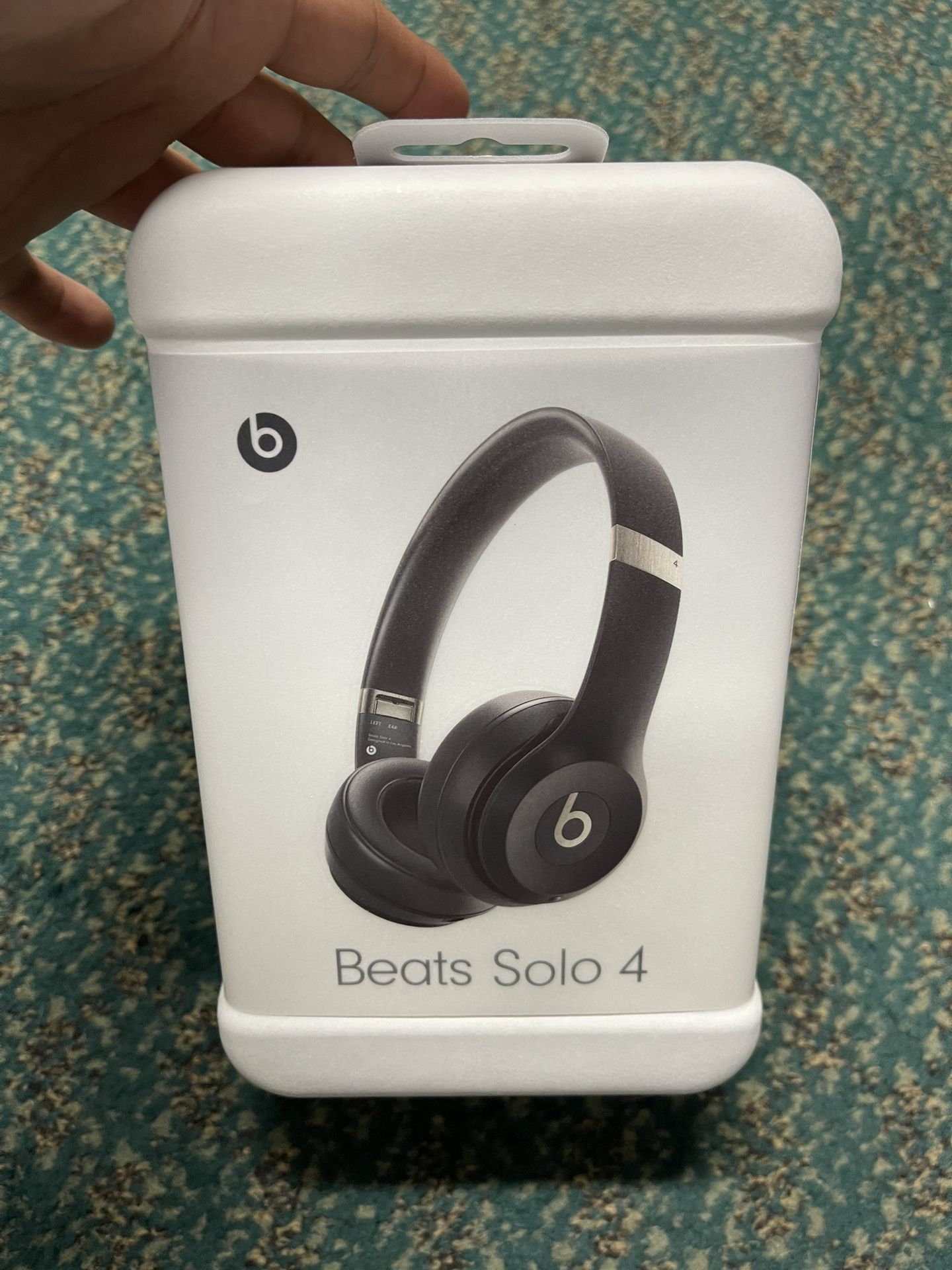 HEADPHONES, ELECTRONICS BEATS IN BOX SOLO 4