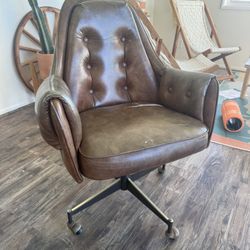 Vintage Douglas Furniture Co Chair