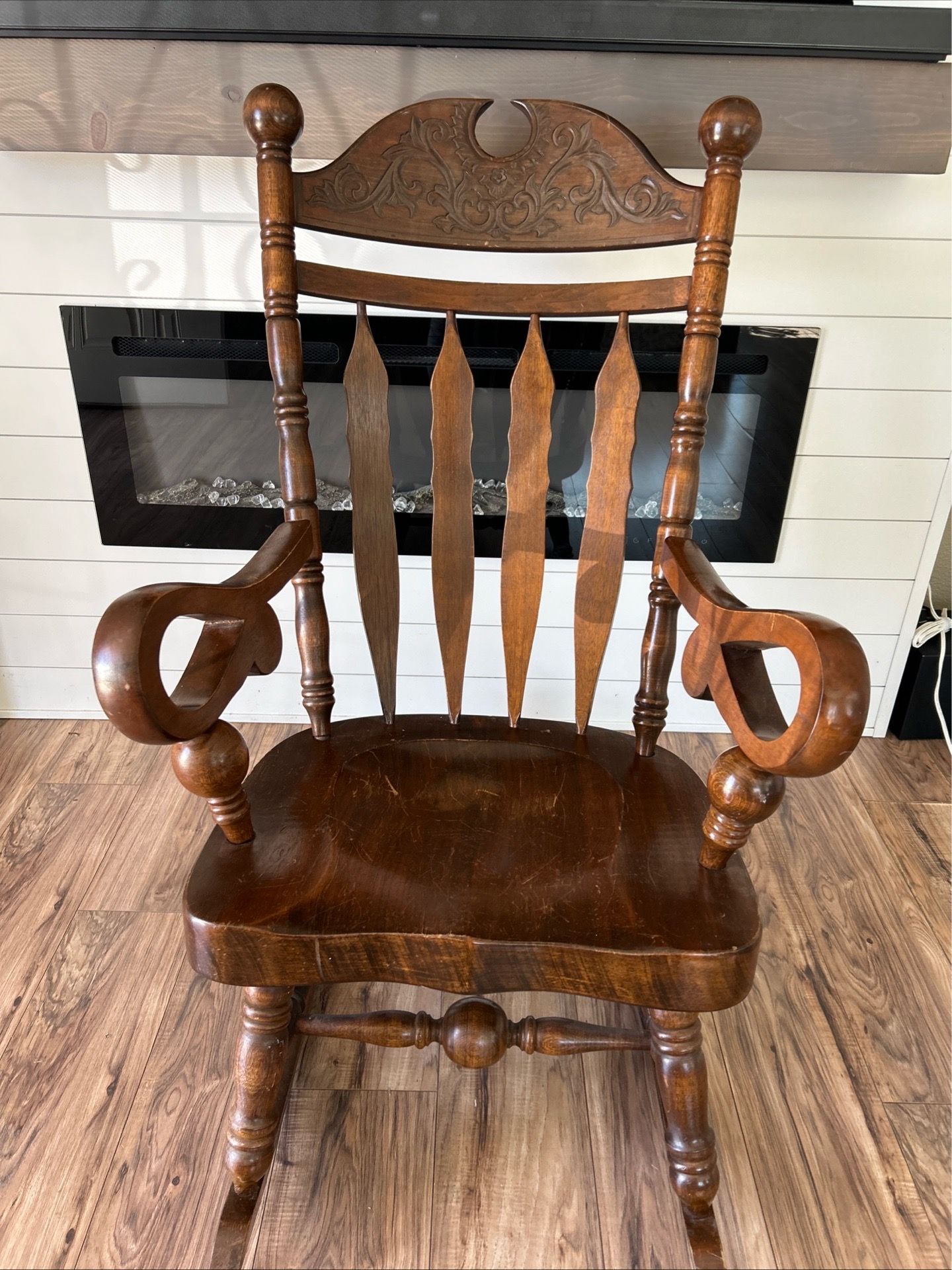 Vintage Rocking chair wood