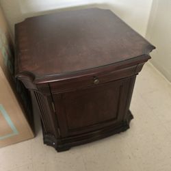 Living Room Side Tables 