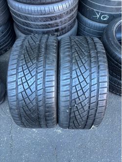 Tengo un 2 llantas en muy buenas condiciones marca CONTINENTAL 275/40 ZR 19 instaladas y balanceadas por el mismo precio  $140