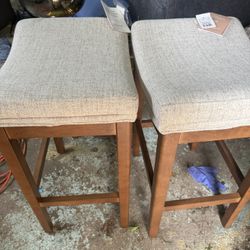 2 New Bar Stools