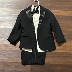 Little Kids Tuxedo Suit For Boys 
