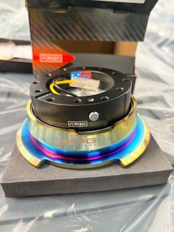 NRG INNOVATION 2.0 QUICK RELEASE RACING STEERING WHEEL, NEO CHROME, BRAND NEW