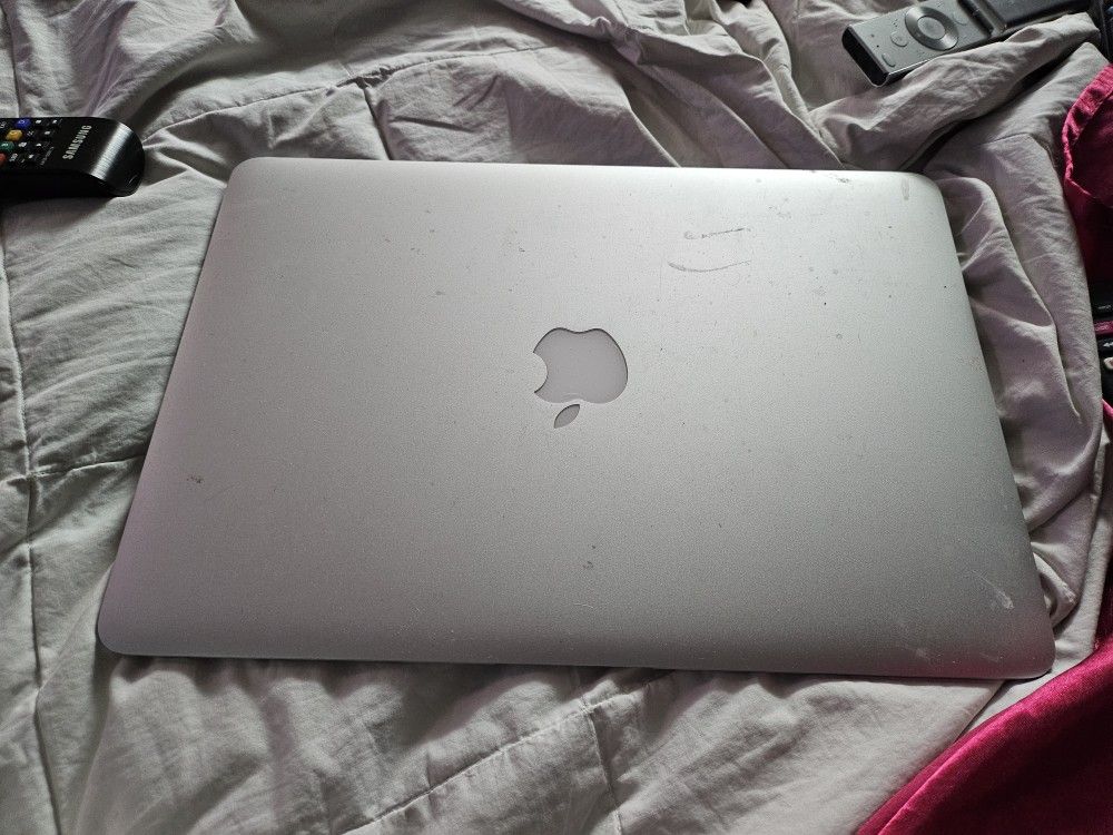 Apple 13" Airbook