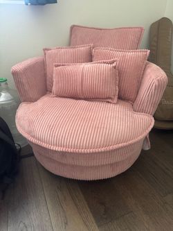 Swivel chair
