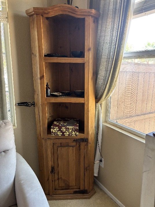 Solid Wood Courner Shelf