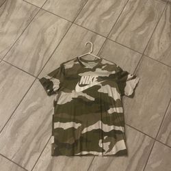Nike Camo Shirt 