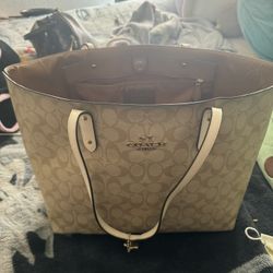 Coach Tote 