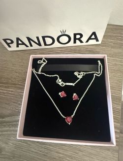 Pretty item ! Brand New with box