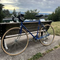 Brand new vintage Cierra road bike