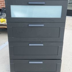 Furniture of America Modern 4 Drawer Dresser Chest – Frosted Glass