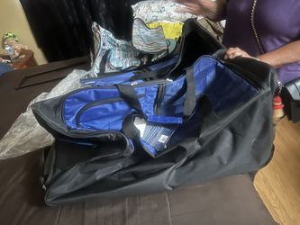 Dejuno 28-Inch Heavy Duty Rolling Duffle Bag