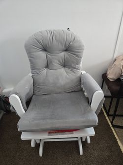 Baby Nursery Relax Rocker Rocking Chair Glider & Ottoman Set