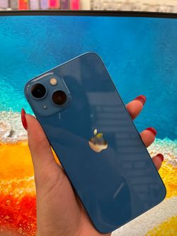 iPhone 13 128 GB Unlocked Any Carrier 