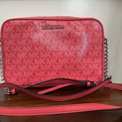 Michael Kors Crossbody Bag