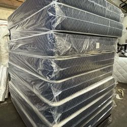 New Queen Mattress Set Free Boxspring!!King $260!!