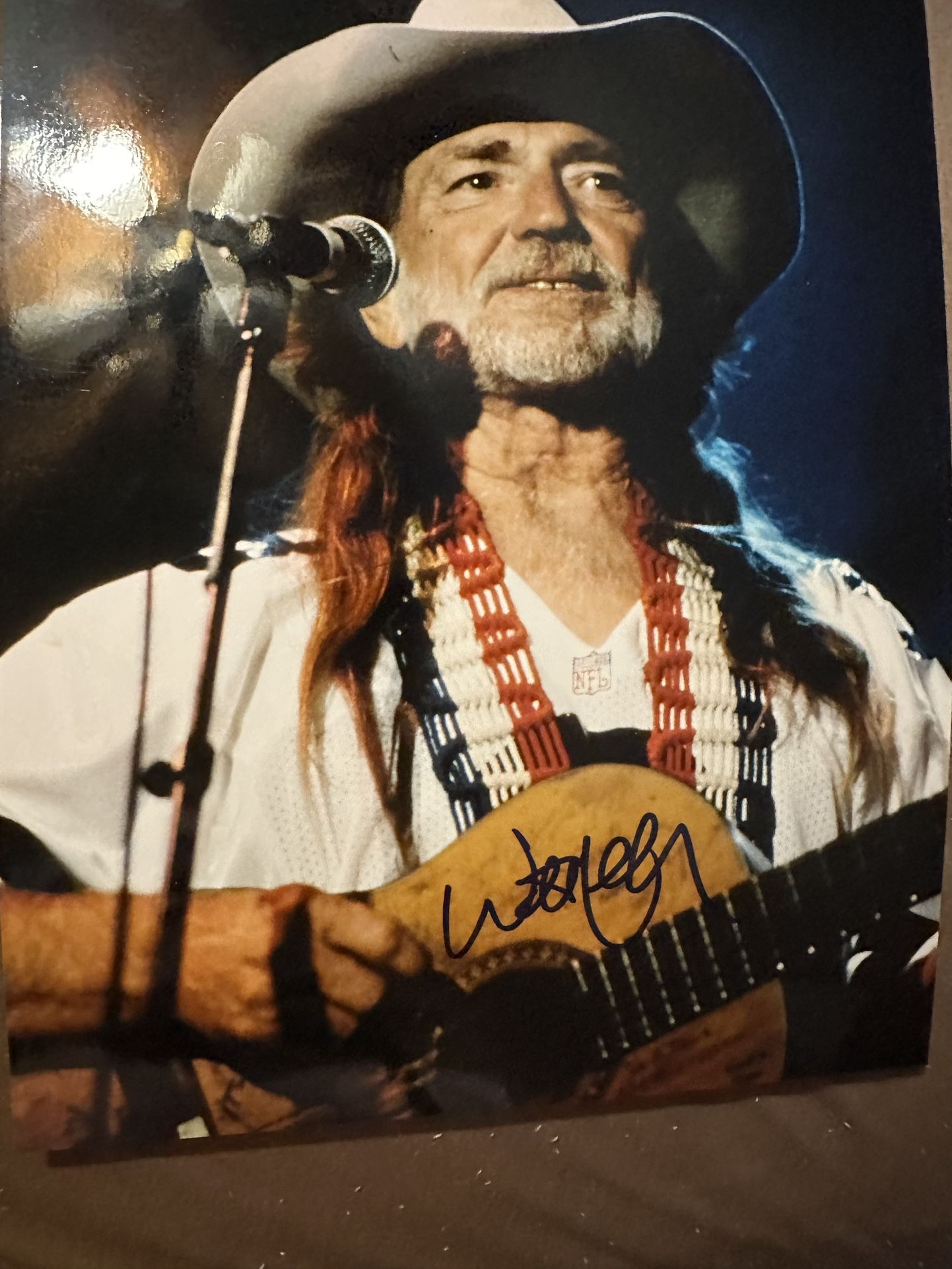 Willie Nelson 8x10 met at dury man he was amazing spent time with everyone waiting 4 him after show