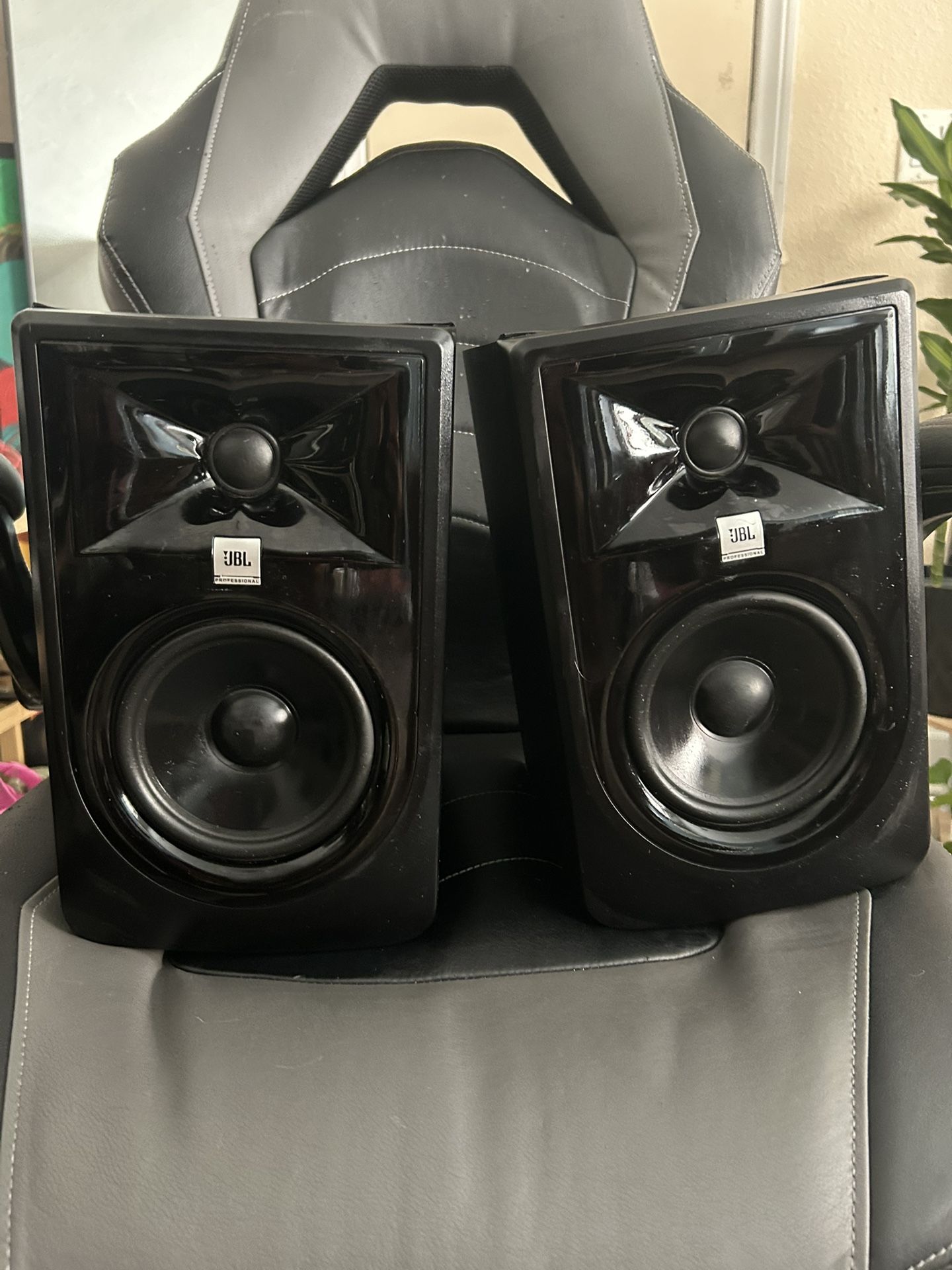JBL 305 mk11 Pair